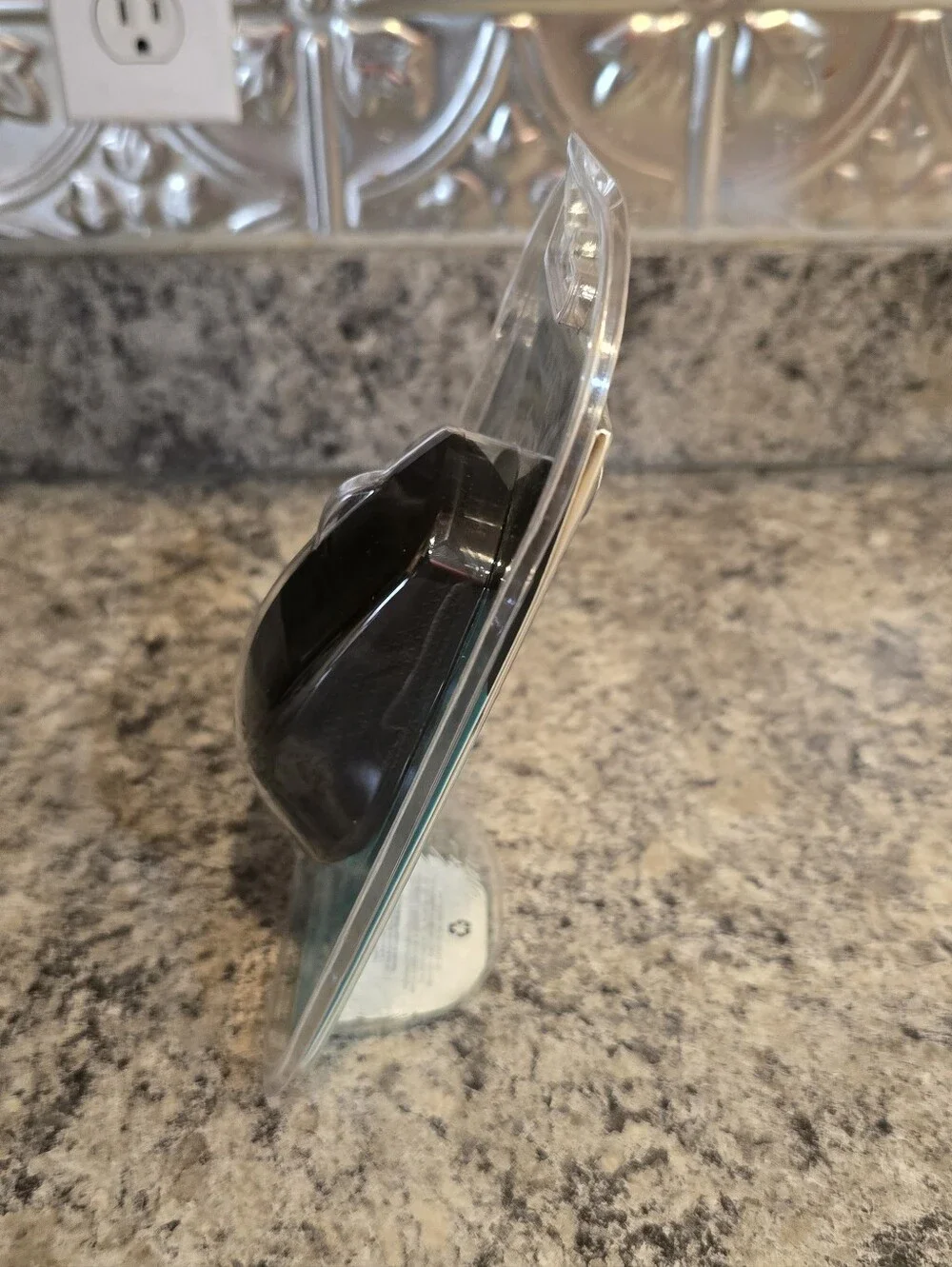Logitech M330 Silent Wireless Mouse 2.4GHz USB Nano Receiver Ergonomic Black